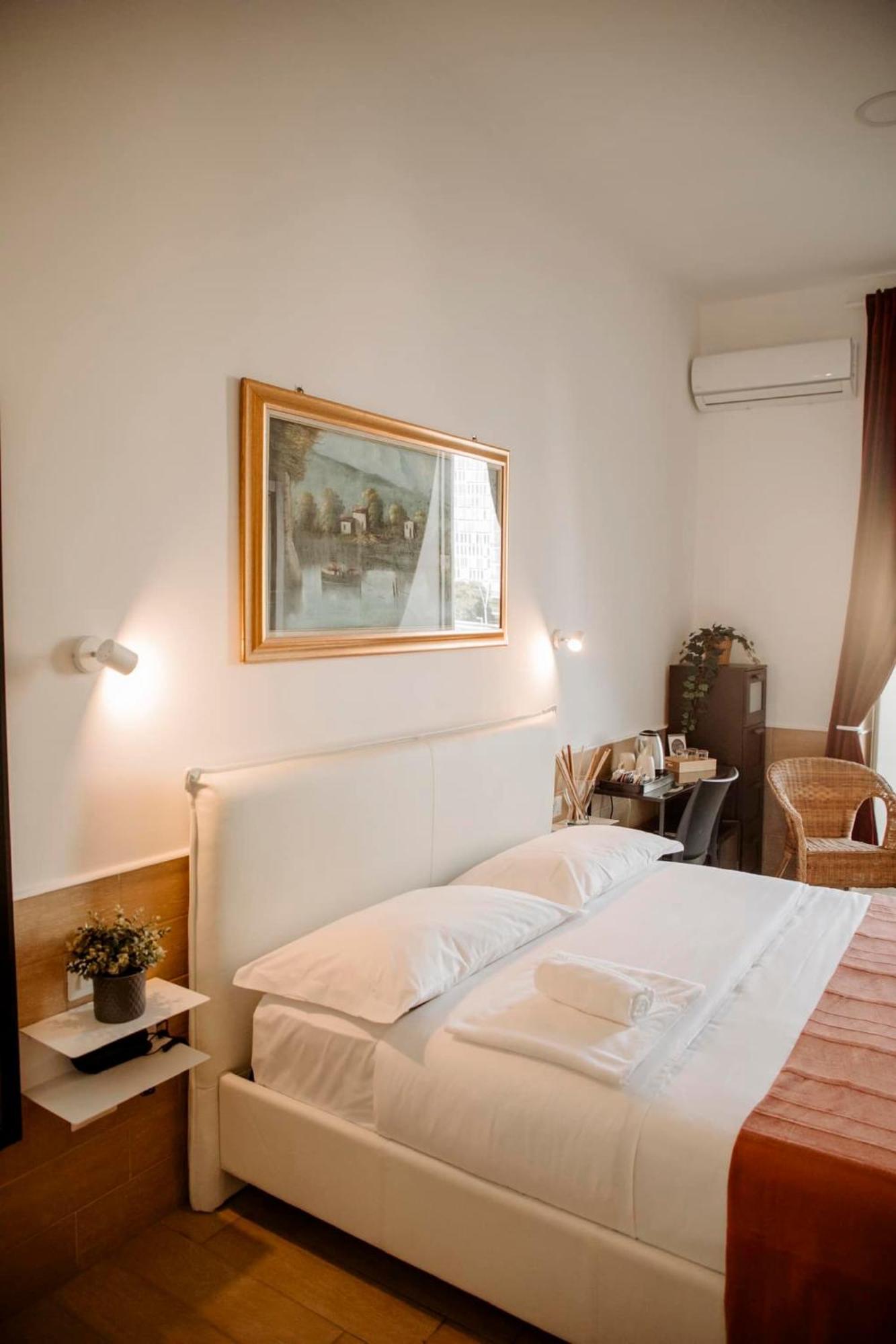 H22 Hotel Neapol Exteriér fotografie