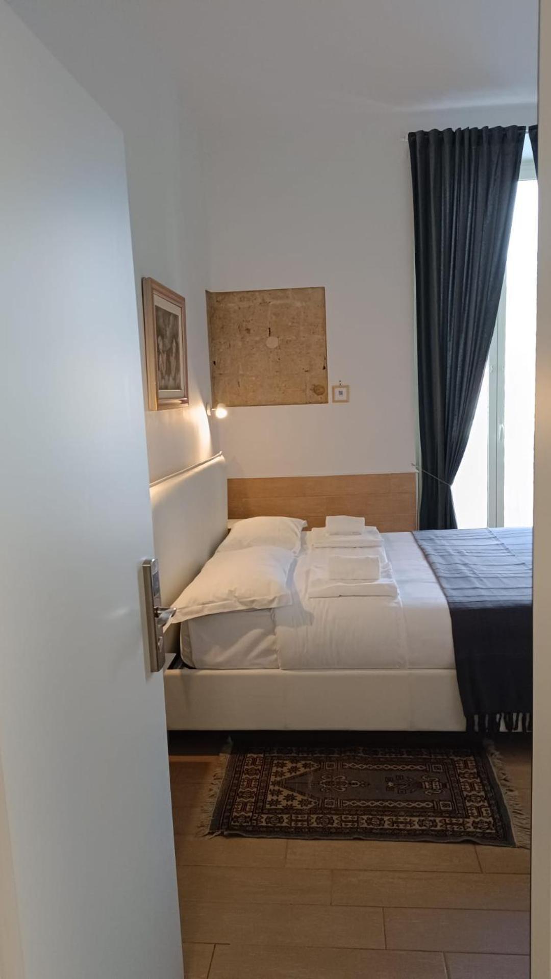 H22 Hotel Neapol Exteriér fotografie