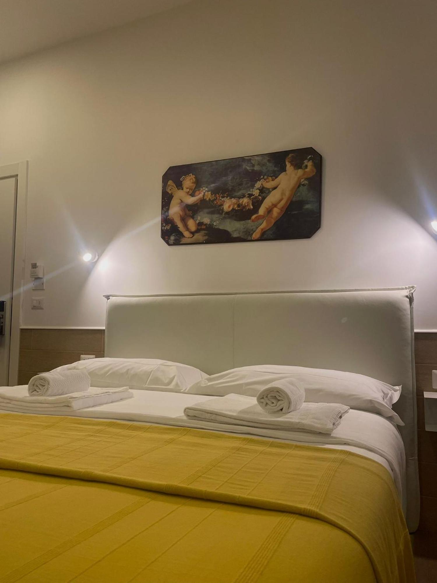 H22 Hotel Neapol Exteriér fotografie